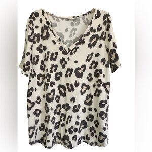 BiBi Black and Cream Leopard V-Neck Top